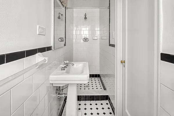 Rented by Douglas Elliman | media 18