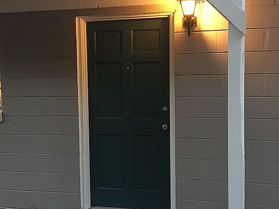 3rd image of 728 Osceola Dr