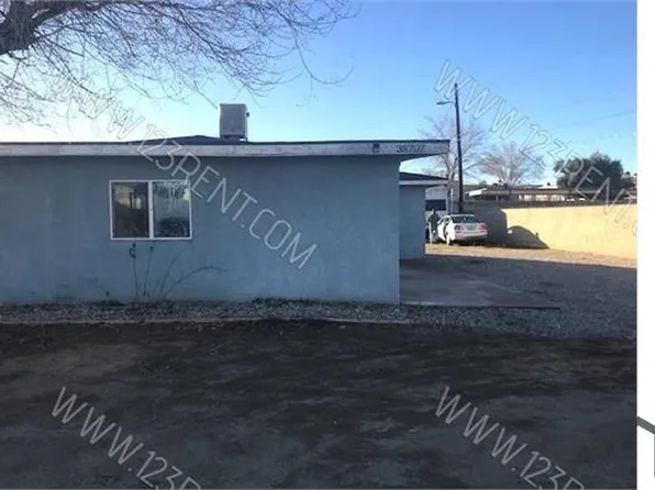 38707 11th St E, Palmdale, CA 93550