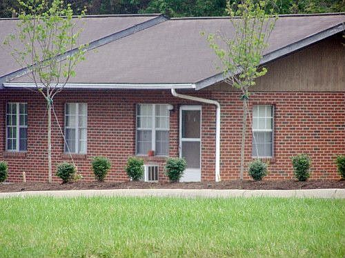2nd image of 1318 Park Rd APT 3