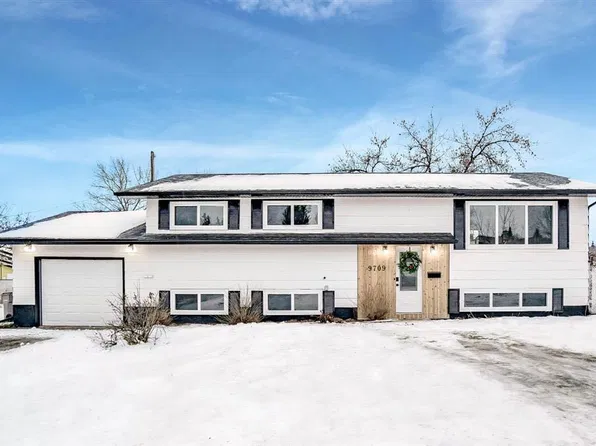 9709 E 118th Ave, Grande Prairie, AB T8V 3P5