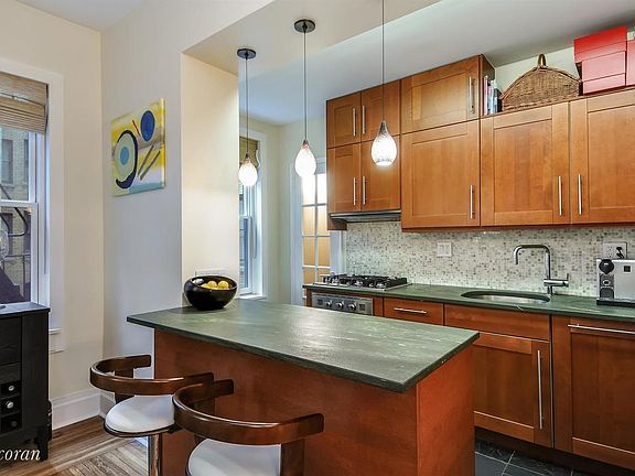 5th image of 77 Park Ave #8H