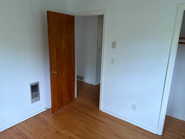 16 Graham St #16 — Photo 6