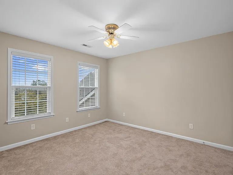 12023 Stone Forest Dr — Photo 35