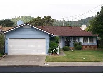 13 El Camino Dr photo 1