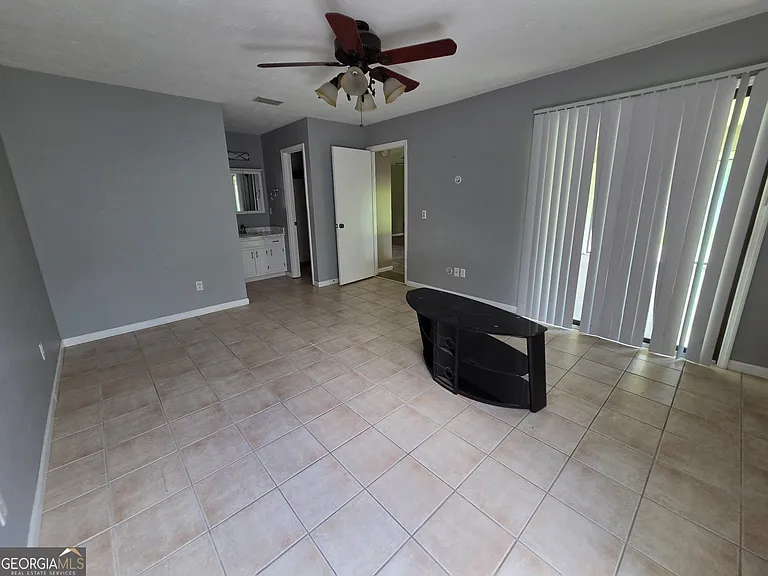 127 Summerfield Dr — Photo 33