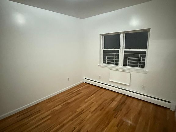 5th image of 3777 Willett Ave APT 3