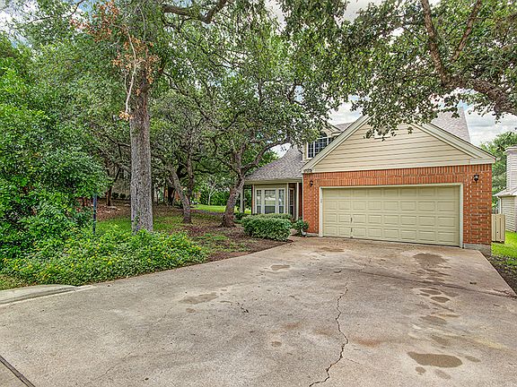 4th image of 106 Deerhorn Ct