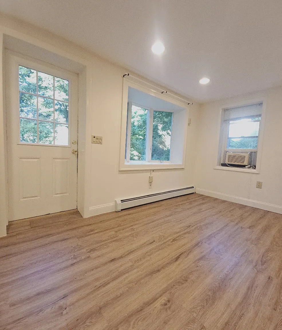 Highland Ter, Pleasantville — Photo 2