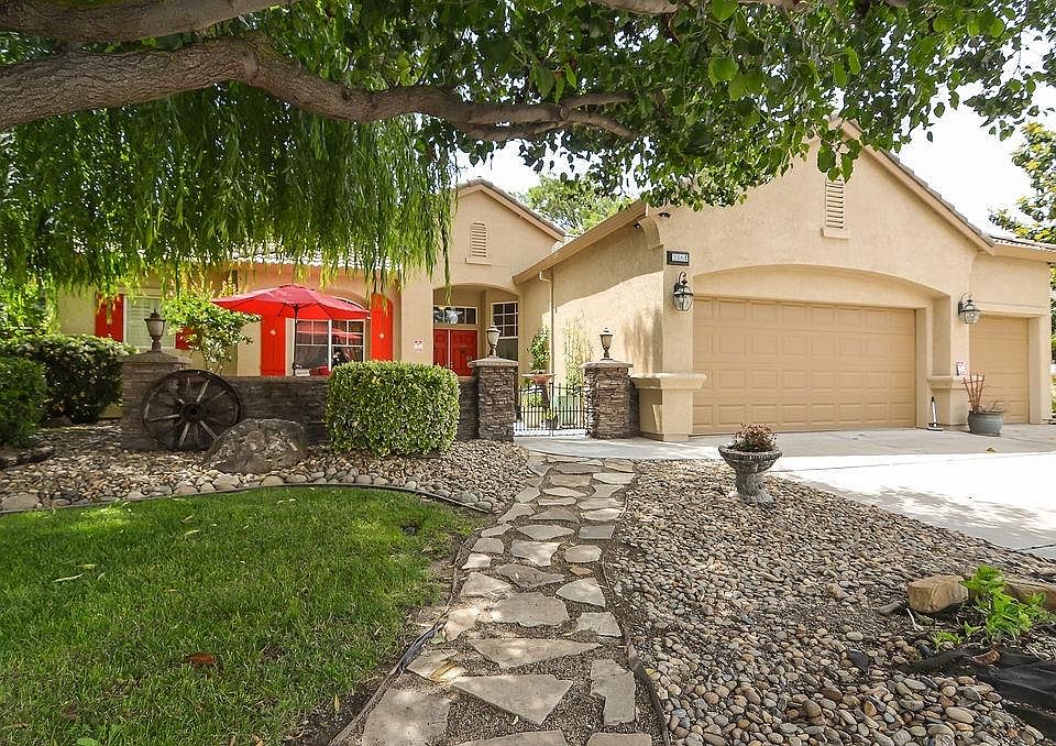 1st image of 2484 Gibralter Dr