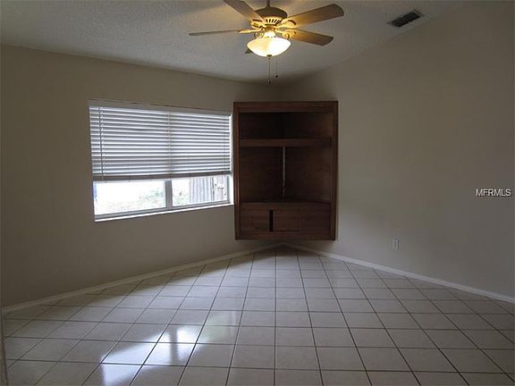 4th image of 13807 Glasser Ave