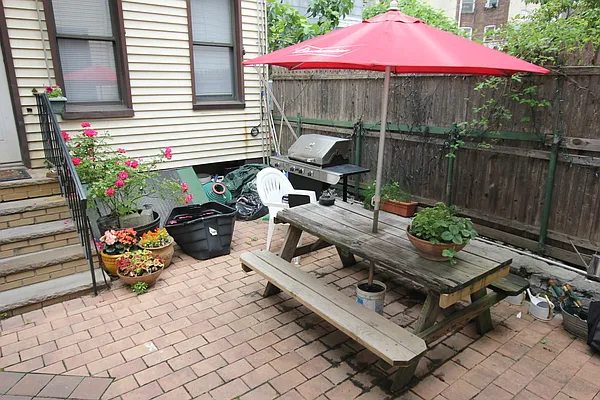 Rented by Bedford 6 Real Estate | media 10