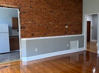 206 W Monument St APT 2A, Baltimore, MD 21201