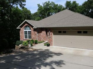 8 Dodman Ln, Bella Vista, AR 72714
