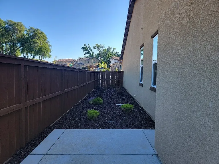 3035 Salt Wash Way — Photo 12