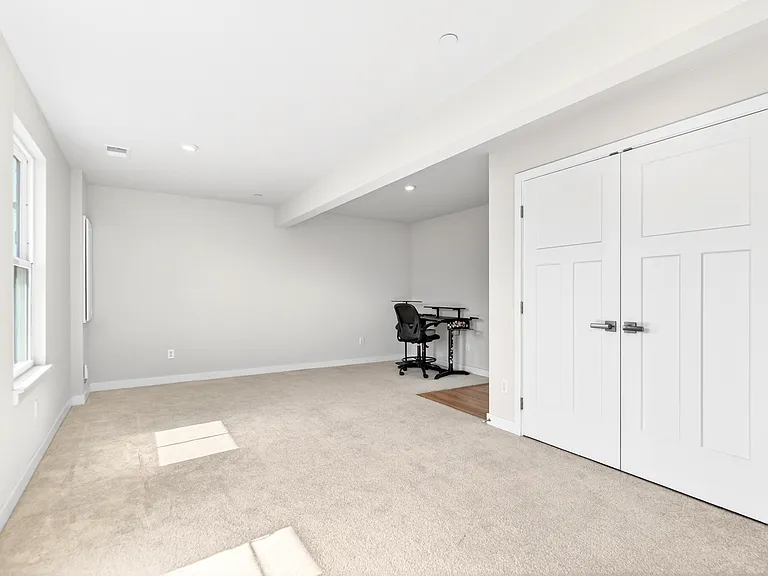 6706 Sycamore Way — Photo 9
