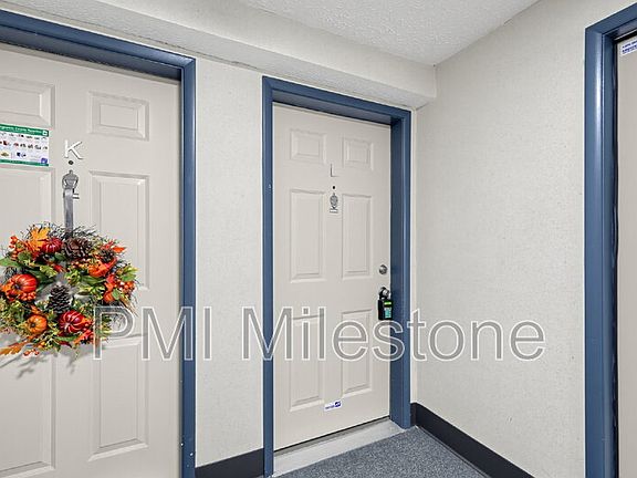 3rd image of 19617 Gunners Branch Rd Unit 733-L