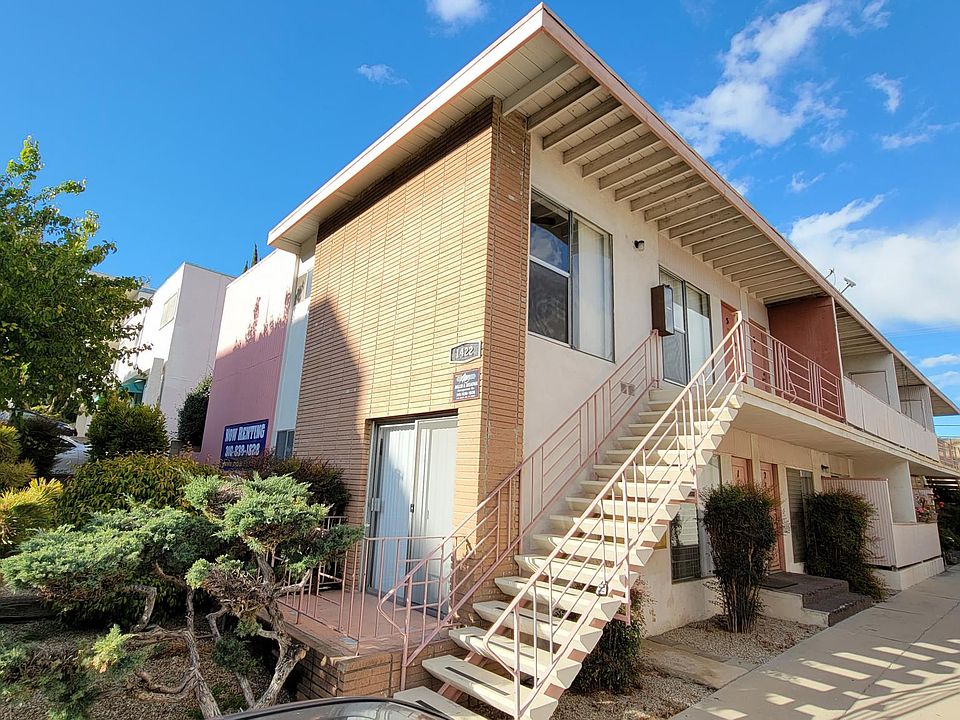 1st image of 1424 Barry Ave #101