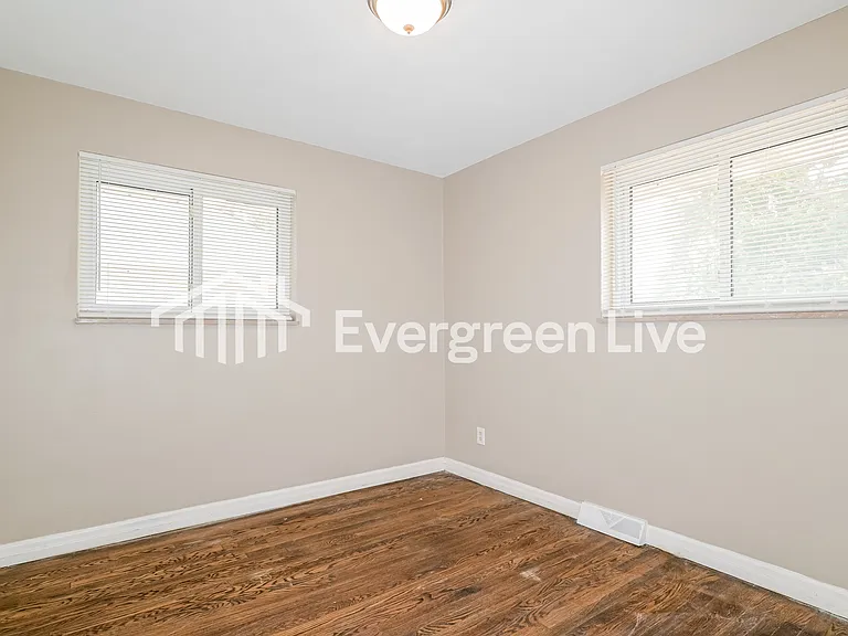 38 Flamingo Dr — Photo 6
