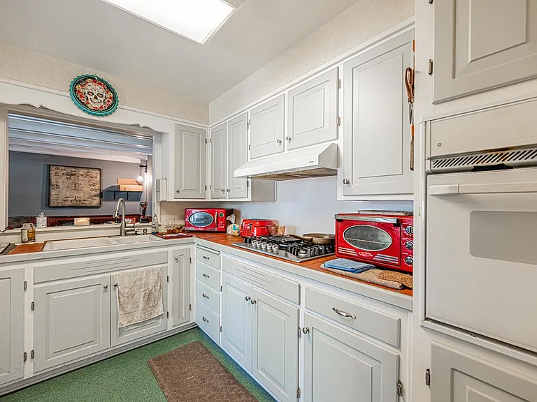 2818 Frontier Dr — Photo 27