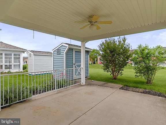 5th image of 209 S Fork Dr