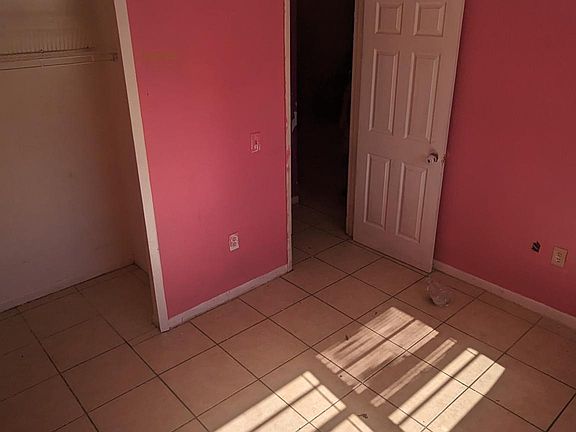 5th image of 7725 40th St N APT 3