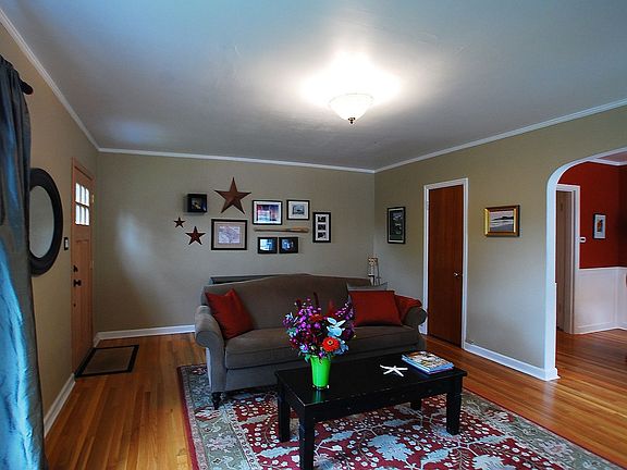 5th image of 3705 N Madison St