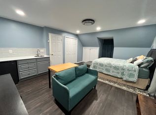 250-81 North, Glen Oaks, NY 11004