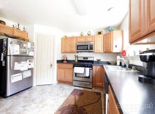 211 Burrows Rd, Red Lion, PA 17356