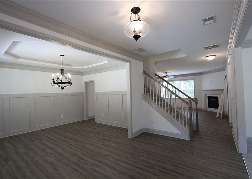 1st image of 1337 Burnam Wood Dr
