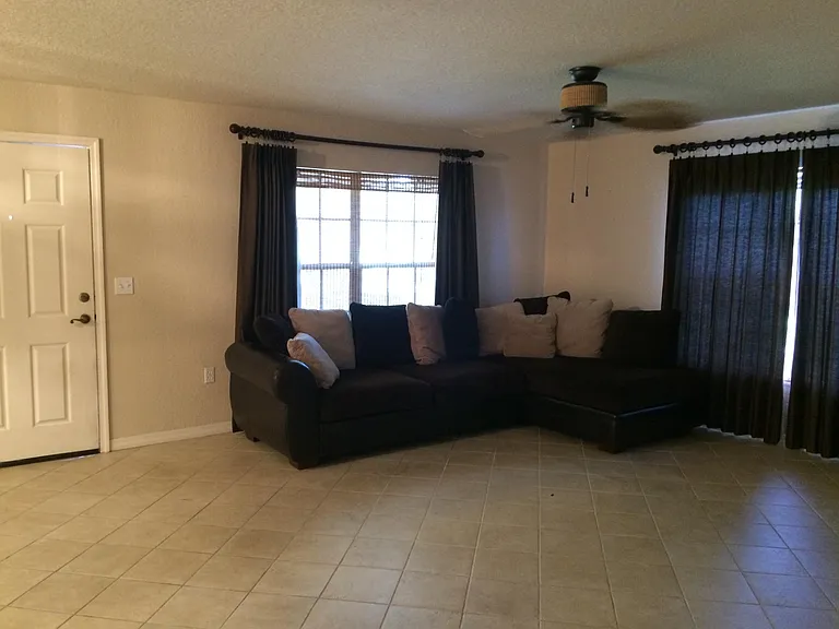 6100 Gulfport Blvd S #201 — Photo 2