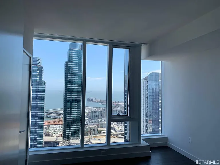 488 Folsom St #4301 — Photo 7