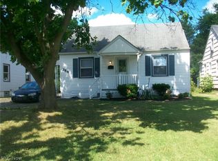 384 Meadowbrook Ave SE, Warren, OH 44483