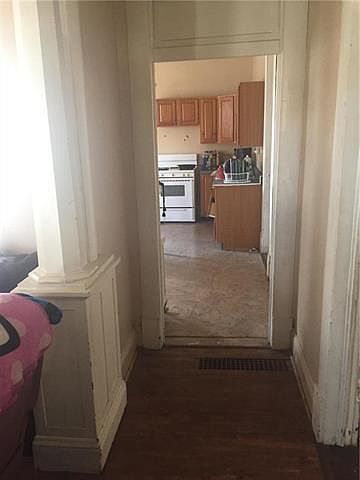 2nd image of 2206 Faraon St