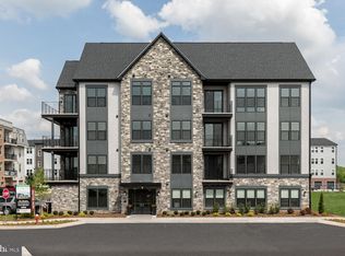 23664 Havelock Walk Ter #404, Ashburn, VA 20148