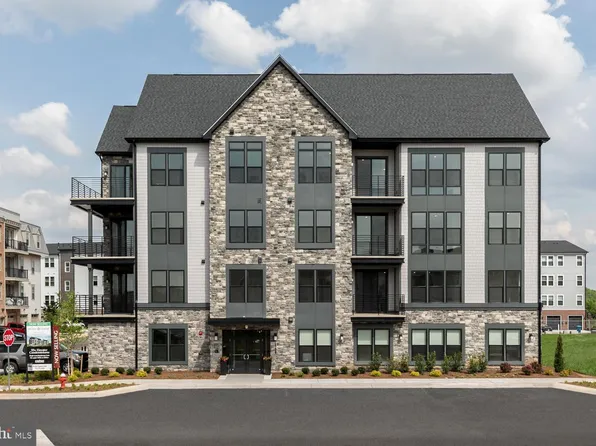 23664 Havelock Walk Ter #404, Ashburn, VA 20148