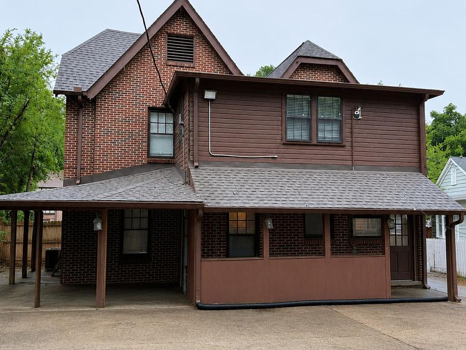 2nd image of 315 Caplewood Dr