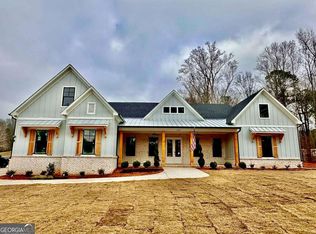 1083 Handy Rd, Hiram, GA 30141