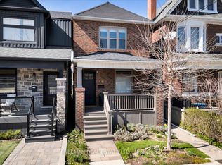 40 Garnet Ave, Toronto, ON M6G1V5