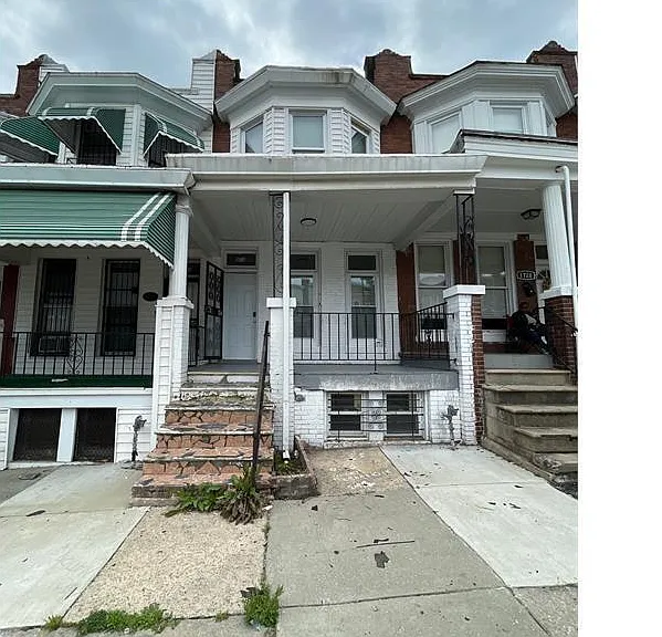 1700 N Pulaski St — Photo 3