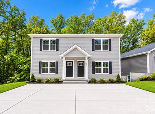 952-954 4th Street Pl SE, Hickory, NC 28602
