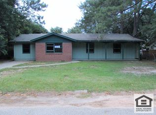 108 Merlin St, Warner Robins, GA 31093