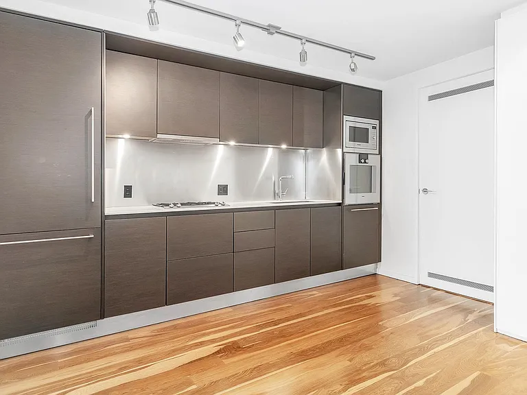 1151 Georgia St W #2703 — Photo 3