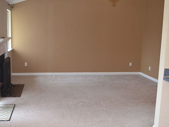 4th image of 1725 Park Ave