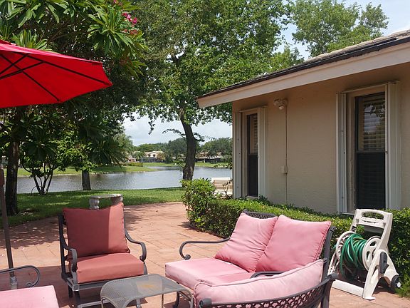 5th image of 3126 Lake Shore Dr