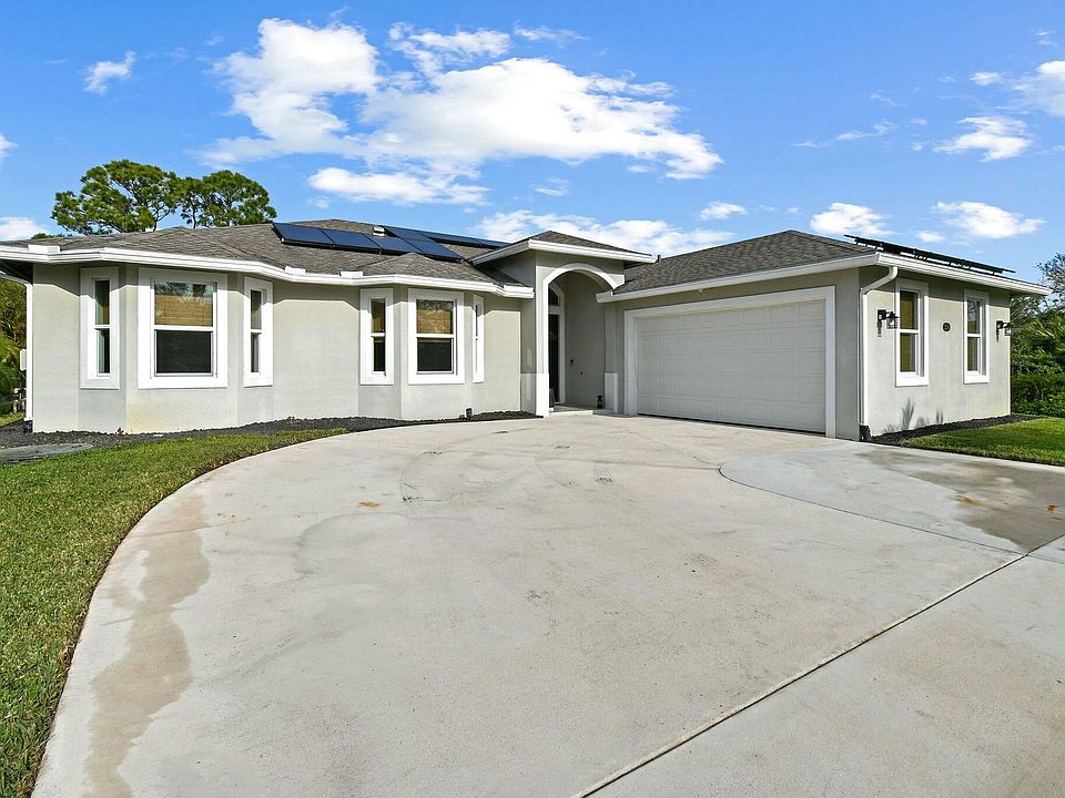 1st image of 3214 SW Constellation Rd
