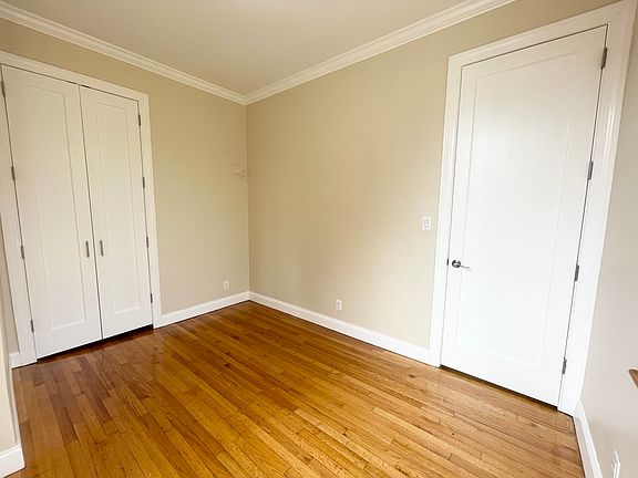 3rd image of 301 W 13th St APT 4A