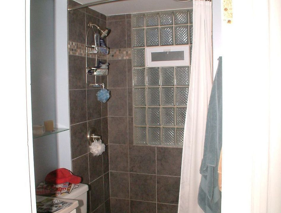 1st image of 3615 N Marshfield Ave
