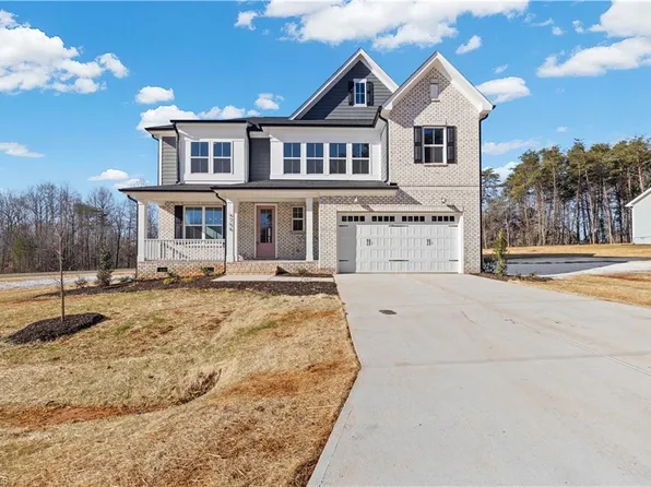 6756 Honeycutt Reserve Dr, Oak Ridge, NC 27310