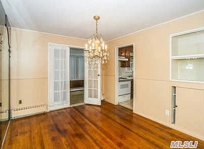 5th image of 325 S Ocean Ave